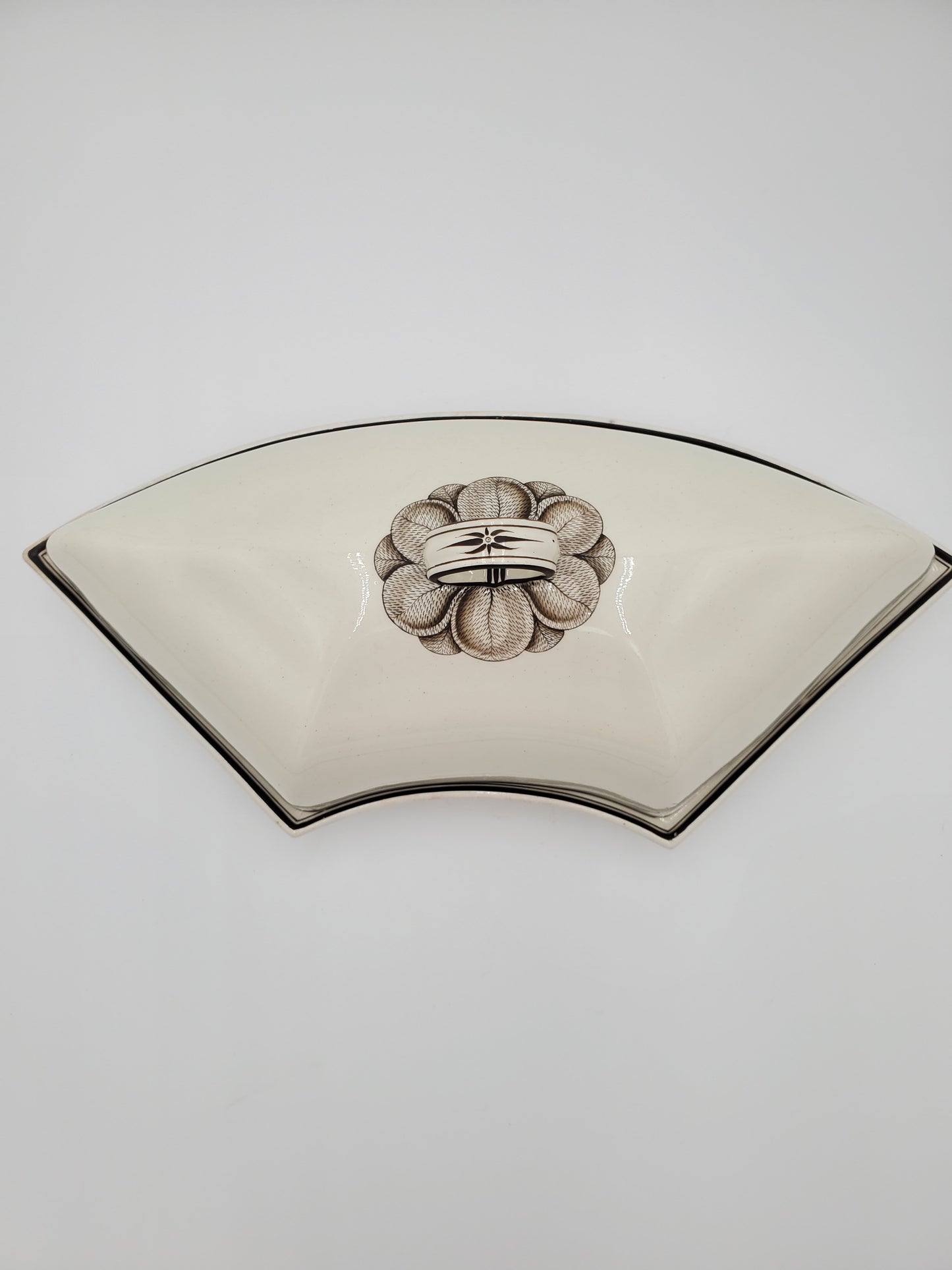 Antique Wedgwood Creamware Lidded Dish