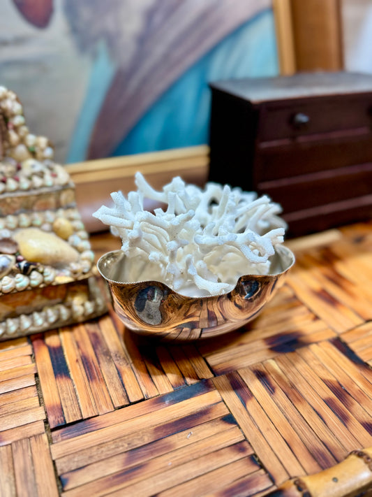 Ruffle Edge Bowl with Birds Nest Coral Decor