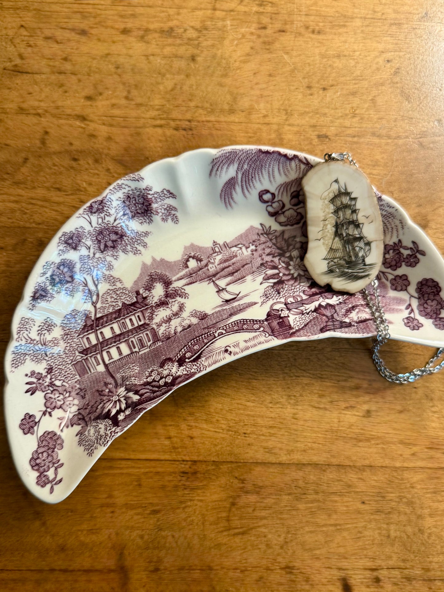 Royal Staffordshire "Tonquin" Bone Dish